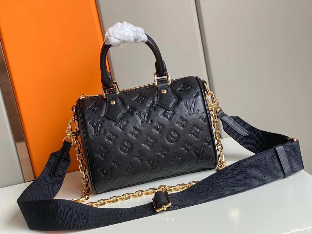 Frstbag ru VUITTON 22 BANDOULIÈRE LOUIS SPEEDY 0812
